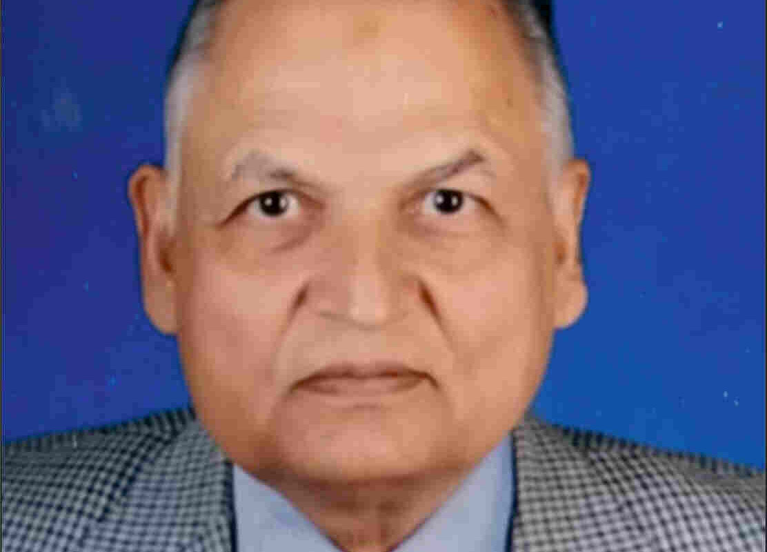 Dr. Dev Kumar Kasliwal